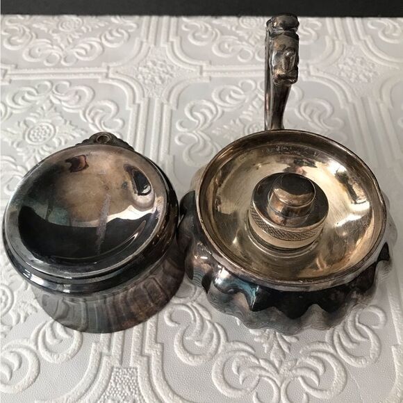 Antique Pairpoint Quadruple Silver Plate Handheld Oil Lamp with Cup - Picture 5 of 16